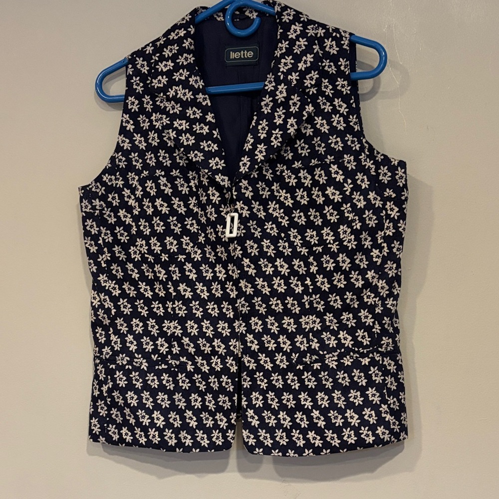 Liette Navy and White Floral Vest